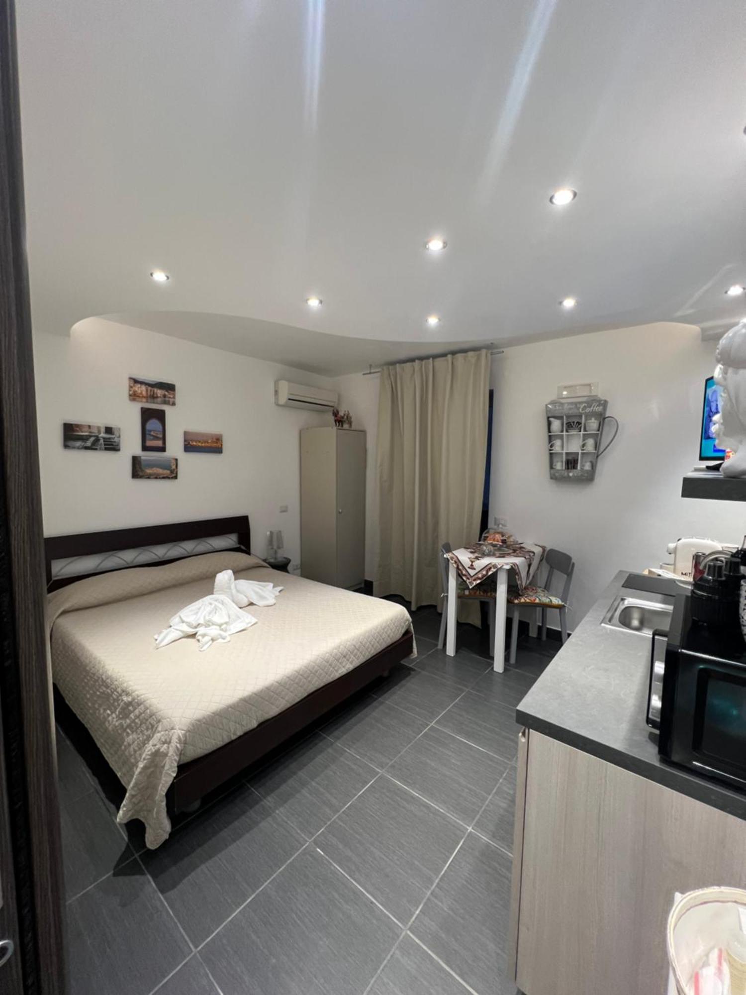 Nel Cortile Suite Cefalù Eksteriør bilde